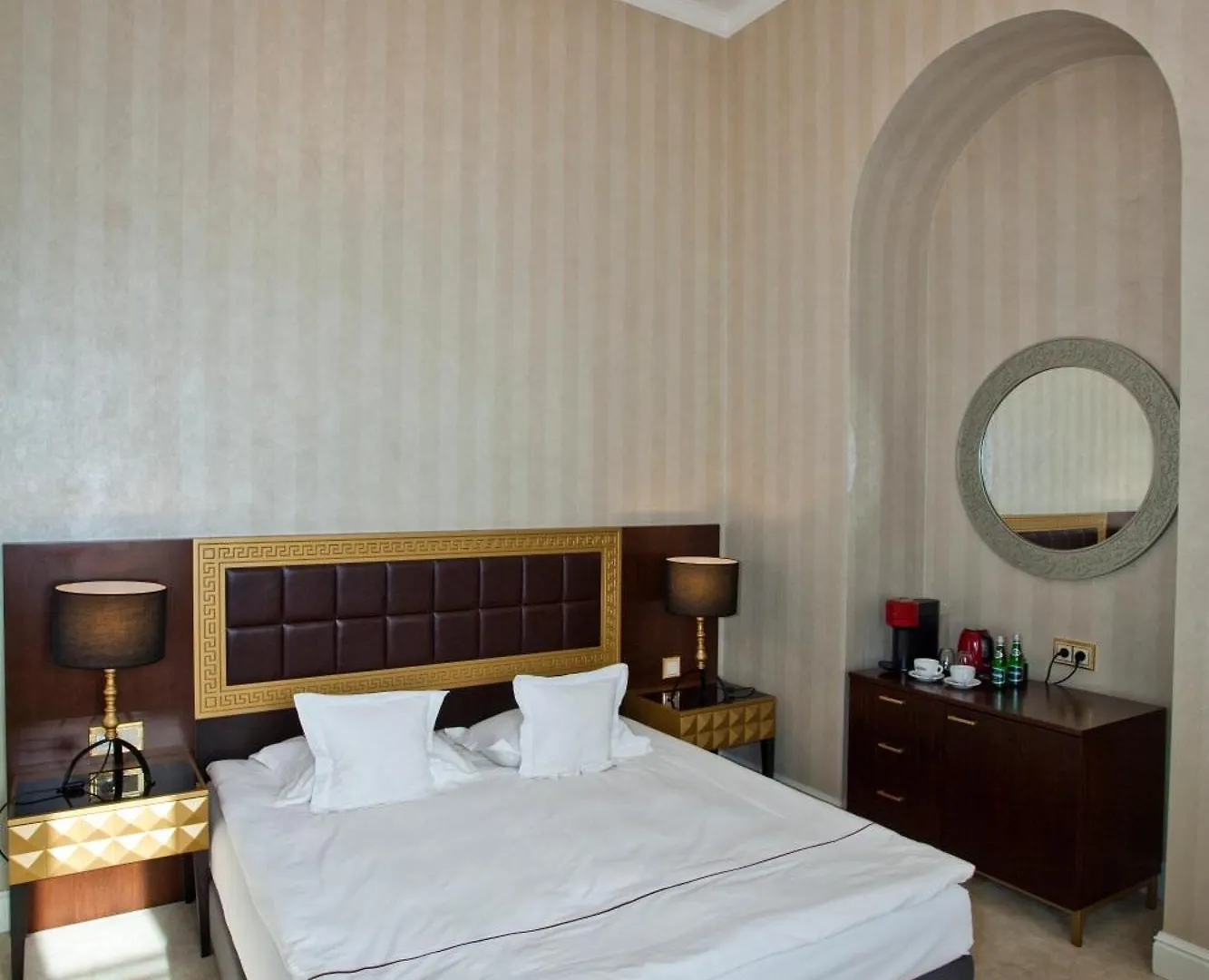 Tiffi Old Town Hotel Warsaw